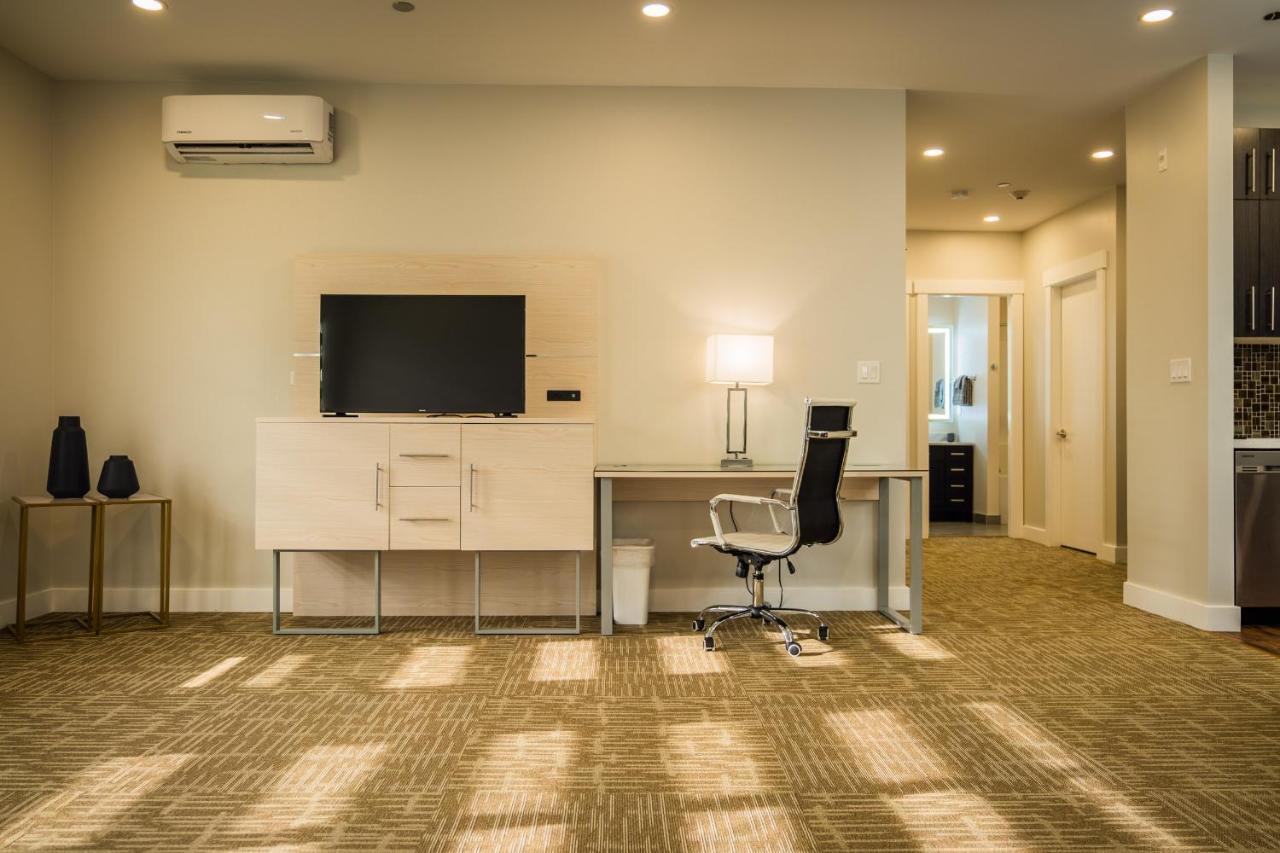 Quality Inn Sunshine Suites Terrace Extérieur photo