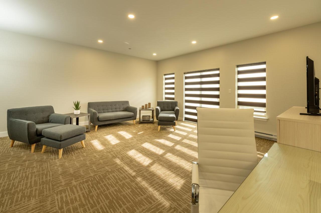 Quality Inn Sunshine Suites Terrace Extérieur photo
