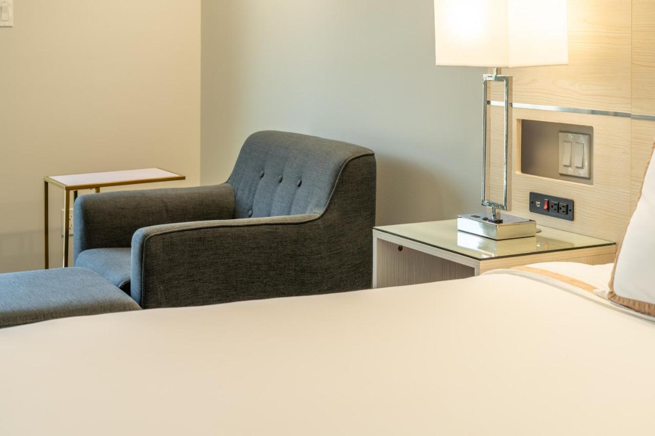 Quality Inn Sunshine Suites Terrace Extérieur photo