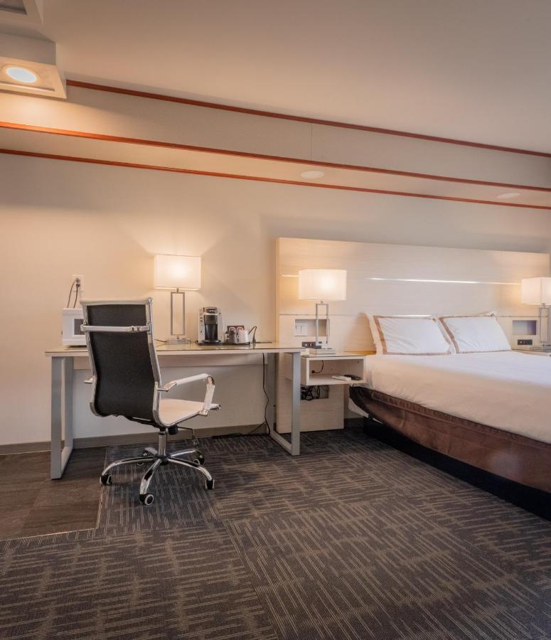 Quality Inn Sunshine Suites Terrace Extérieur photo