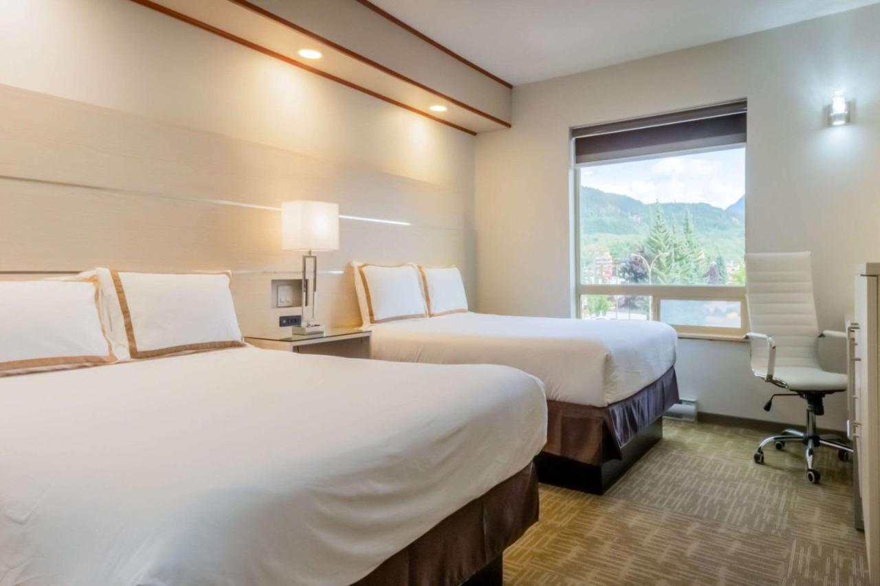 Quality Inn Sunshine Suites Terrace Extérieur photo